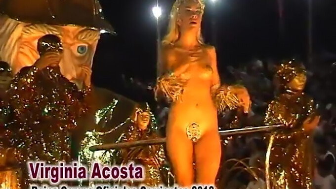 Khỏa Thân Công Cộng Với Cô Gái Latin Gầy Virginia Acosta Tại Corrientes Carnival