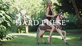 Pulso Duro: Un Video Imperdibile Per Gli Amanti Del Pene