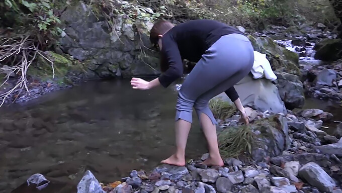 Dorm Room Coeds Get Wet And Wild In A Frozen River