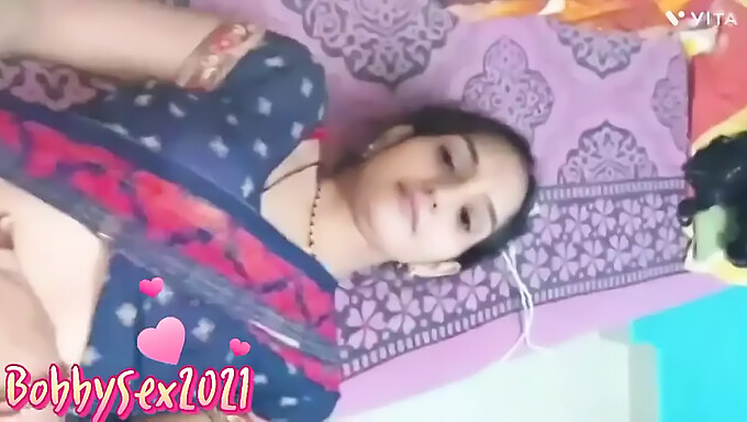 Indian Stepbrother Licks His Stepmom'S Pussy